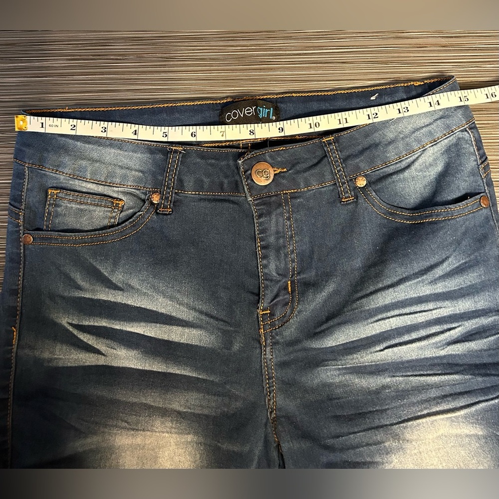 Jean Shorts - Picture 6 of 6
